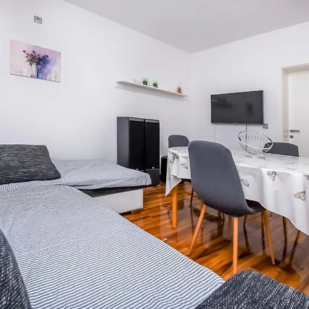 Apartment Slavica