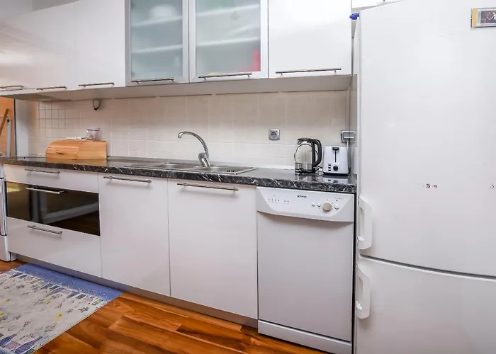 Slavica * Rogoznica (Sibenik-Knin)